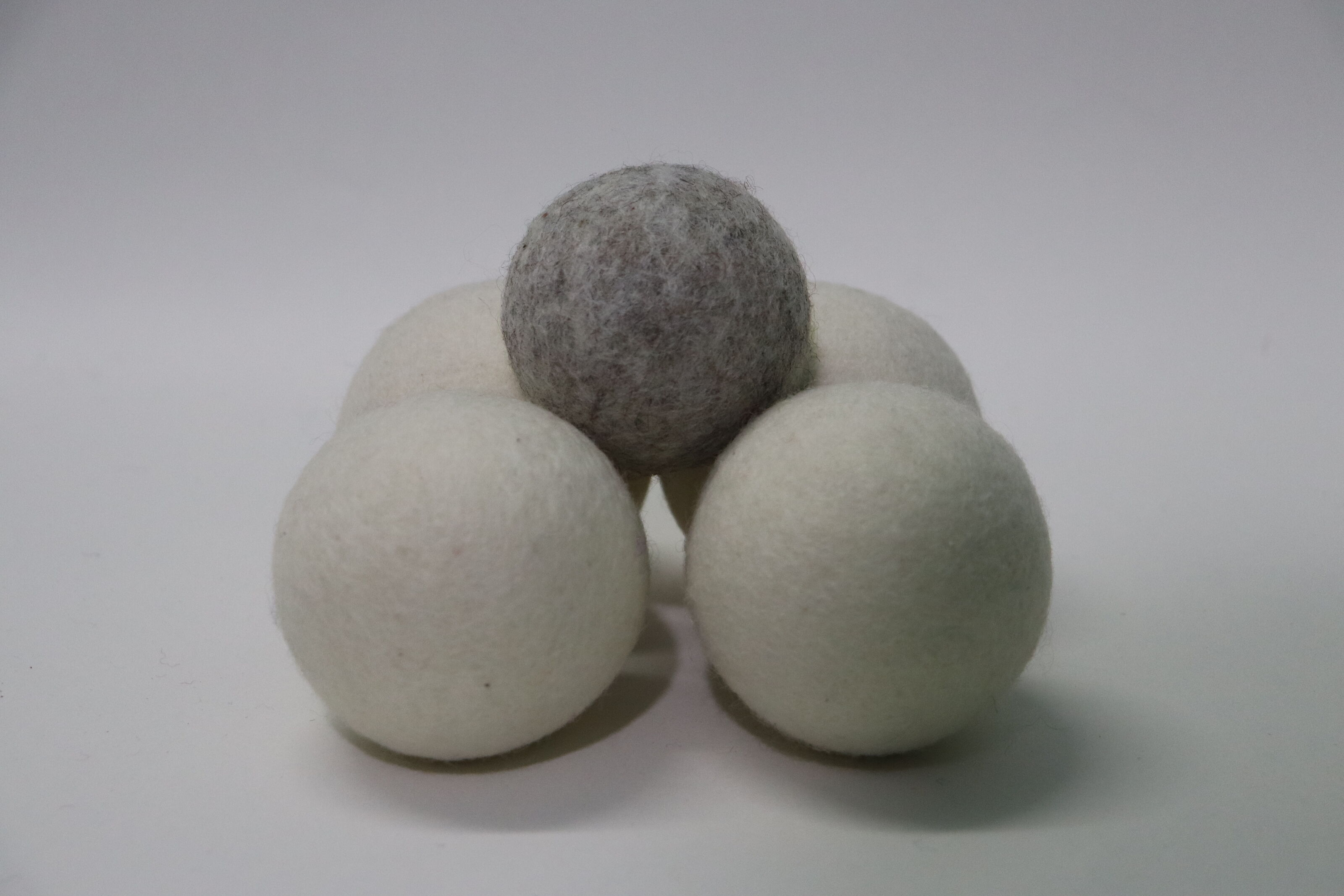 25 cm Felt Balls
