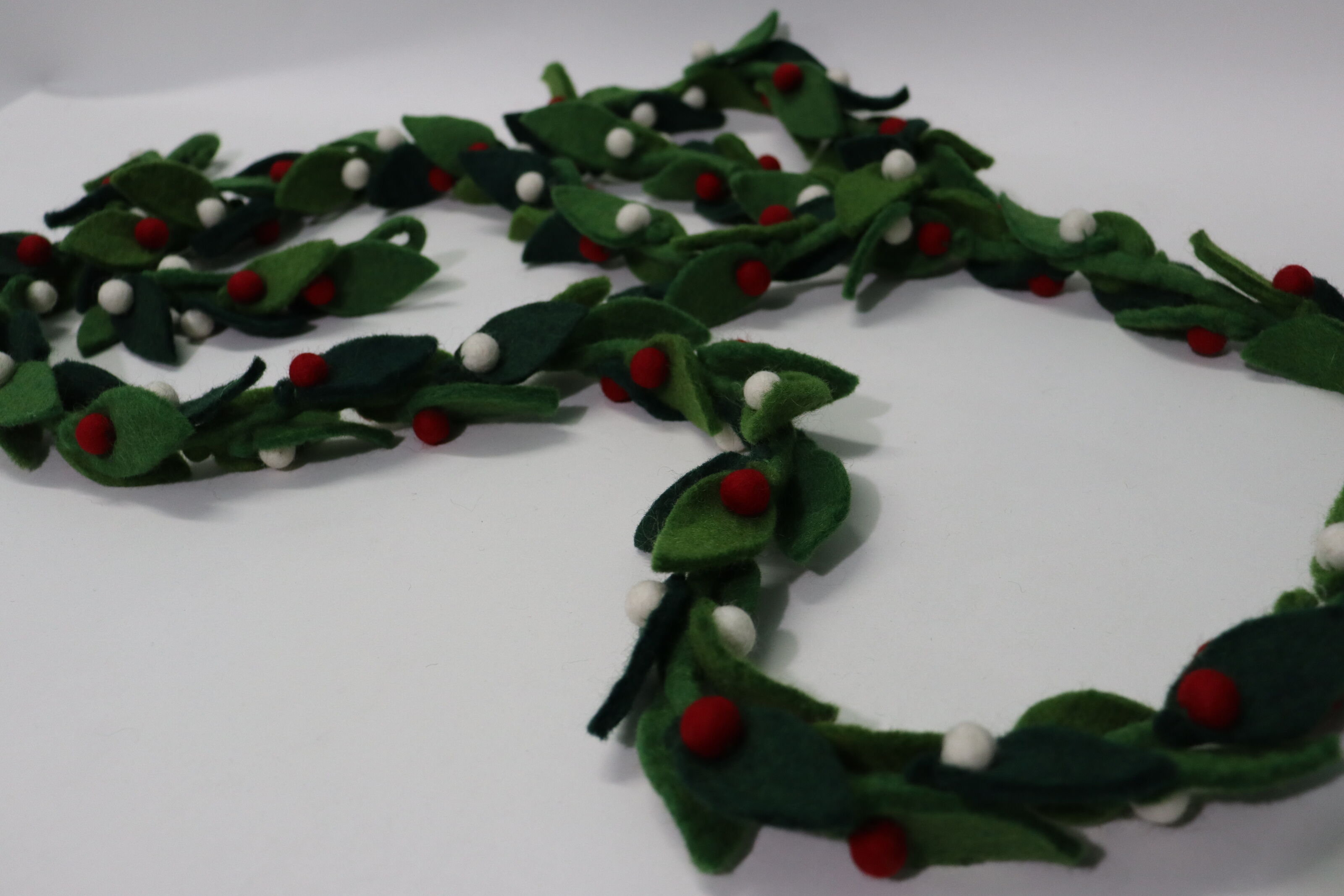 Felt Leaves Garland